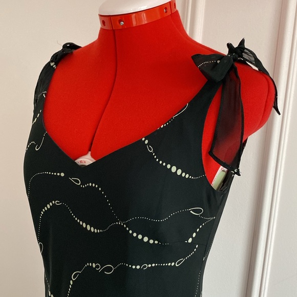 EVAN PICONE Vintage Dress, Black V-Neck Sleeveless, Long, Ruffles, Ties, US M - Picture 3 of 13